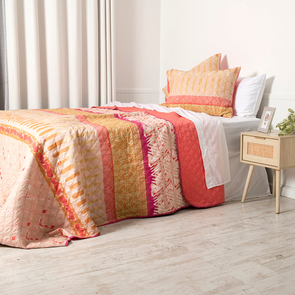 Quilt 1.5 Plazas Microfibra Estampado Tribal