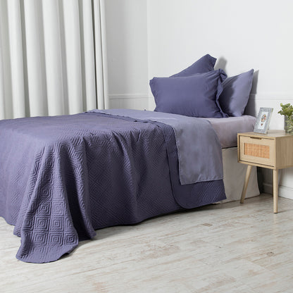 Set Quilt Cordoba + Sábanas 1.5 Plazas Microfibra Morado