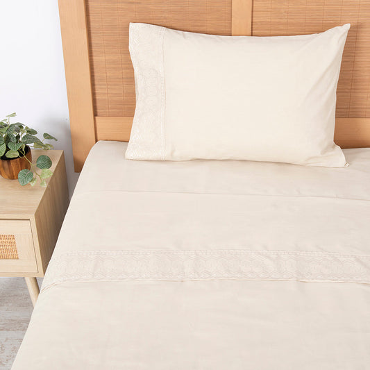 Sábana 1.5 Plazas 144 Hilos Broderie Geo Crudo