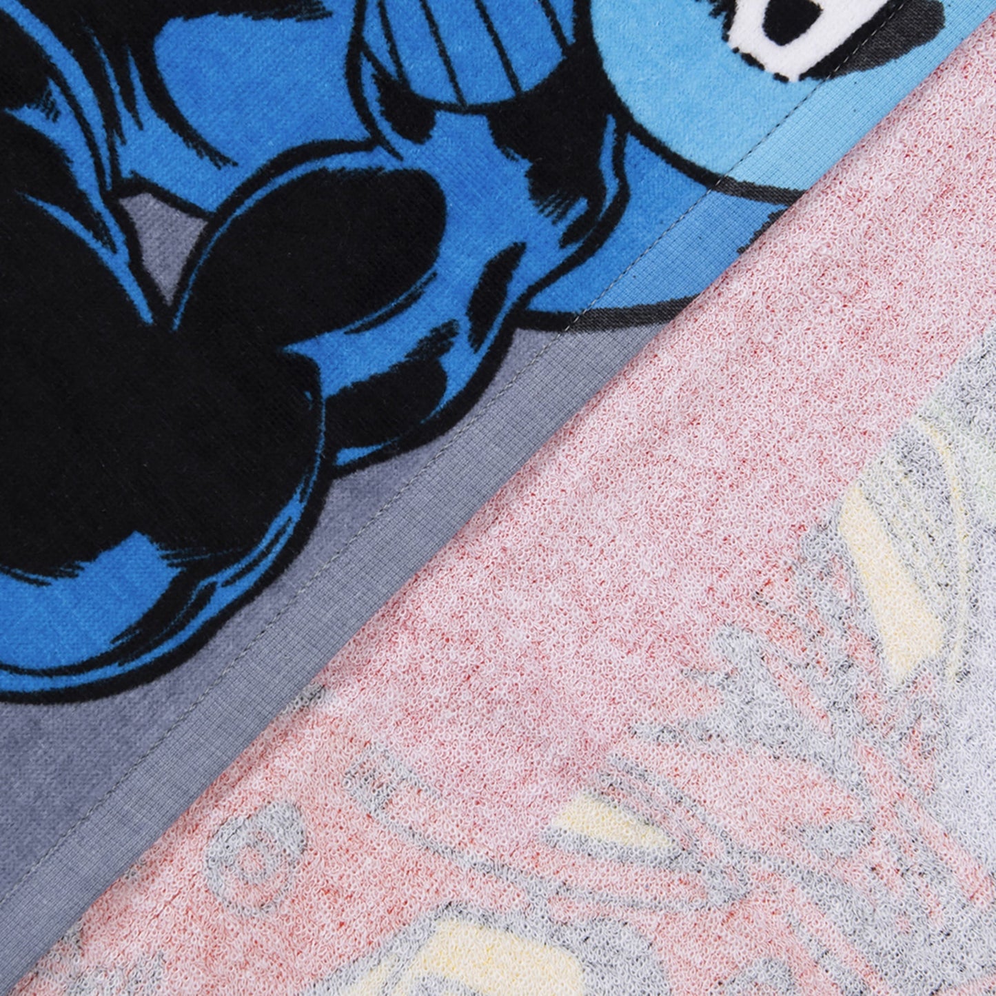 Toalla Playa 70x140 cm Avenger Logo