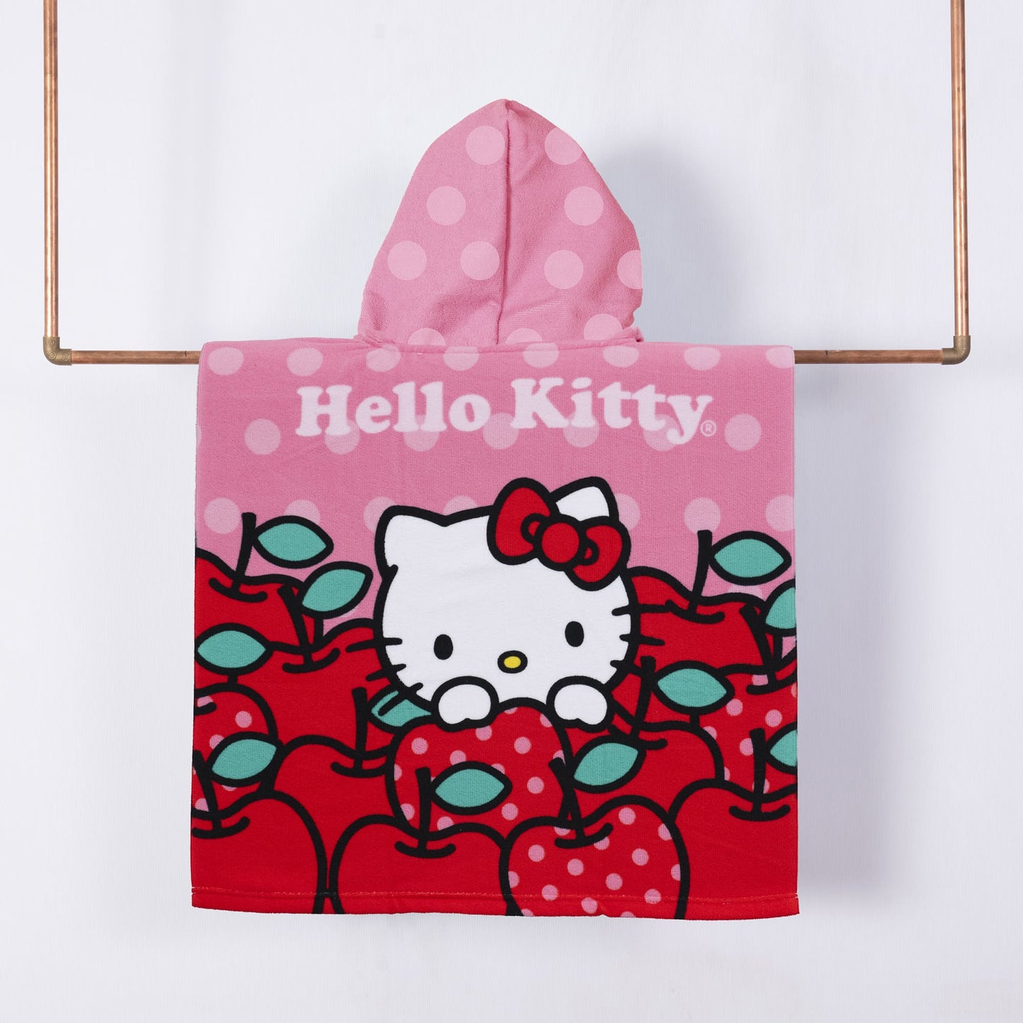 Toalla Playa Capucha MF 60x120 cm Hello Kitty Manzana