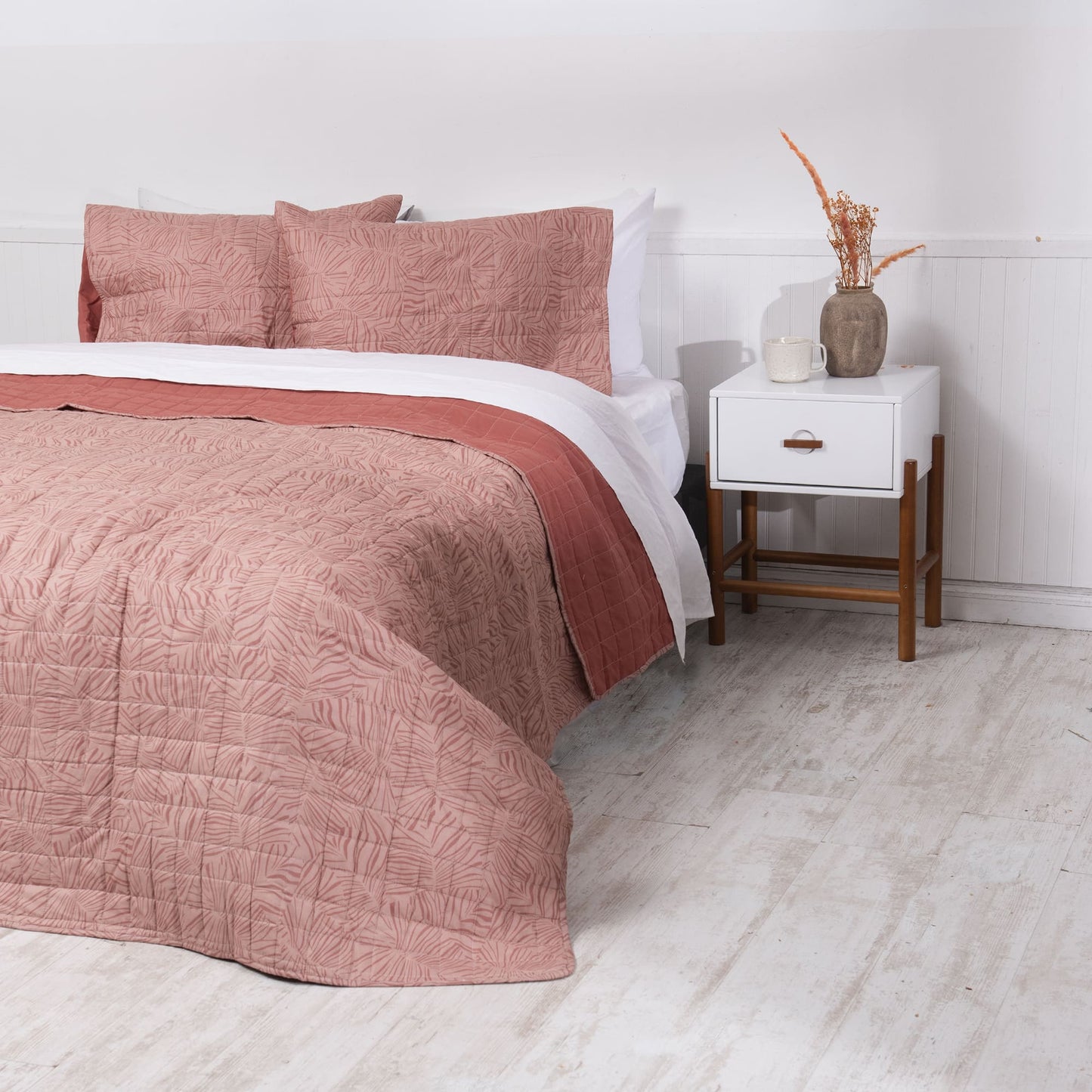 Quilt Super King Cosido Estampado Monstera