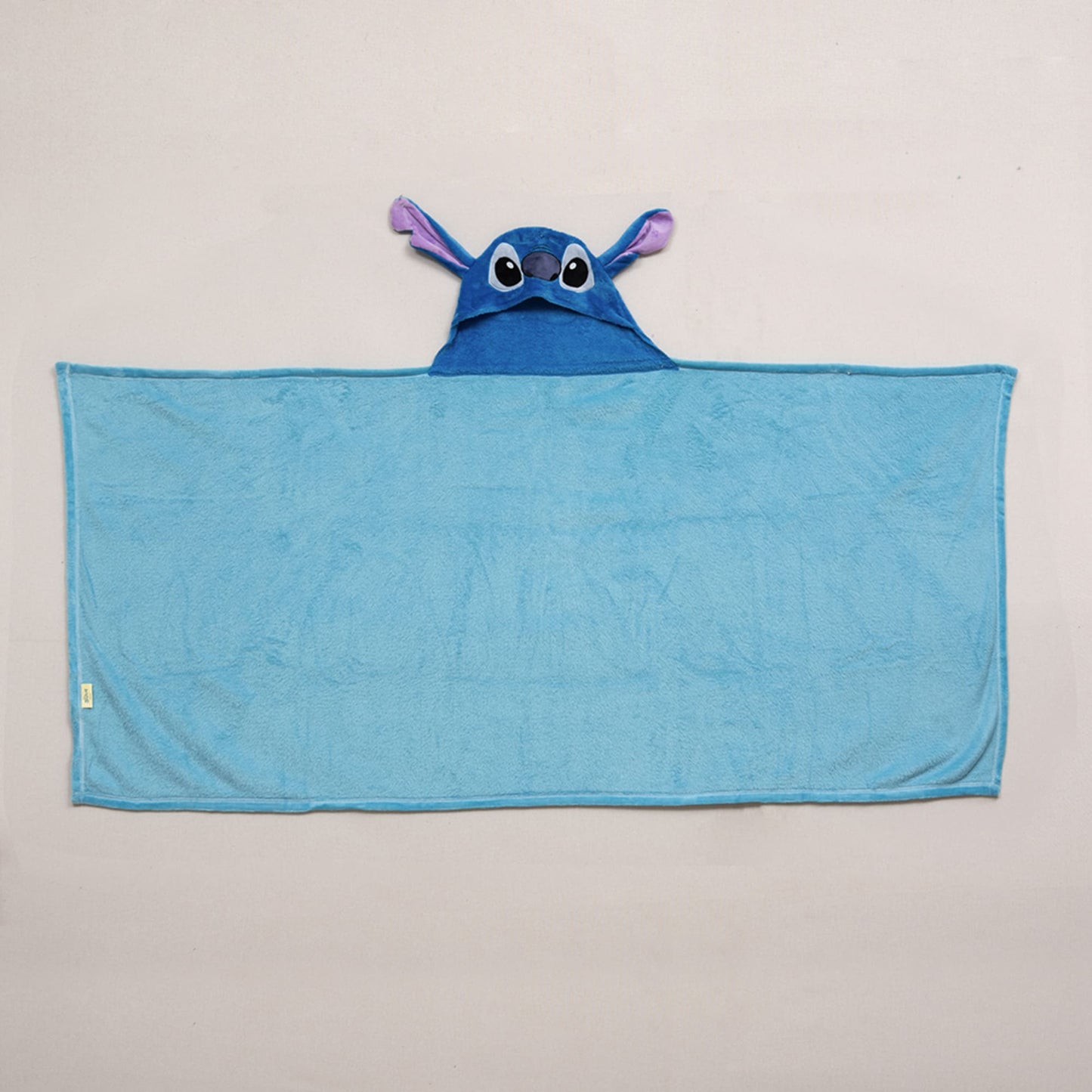 Manta Capucha 3D 70x150 cm Stitch