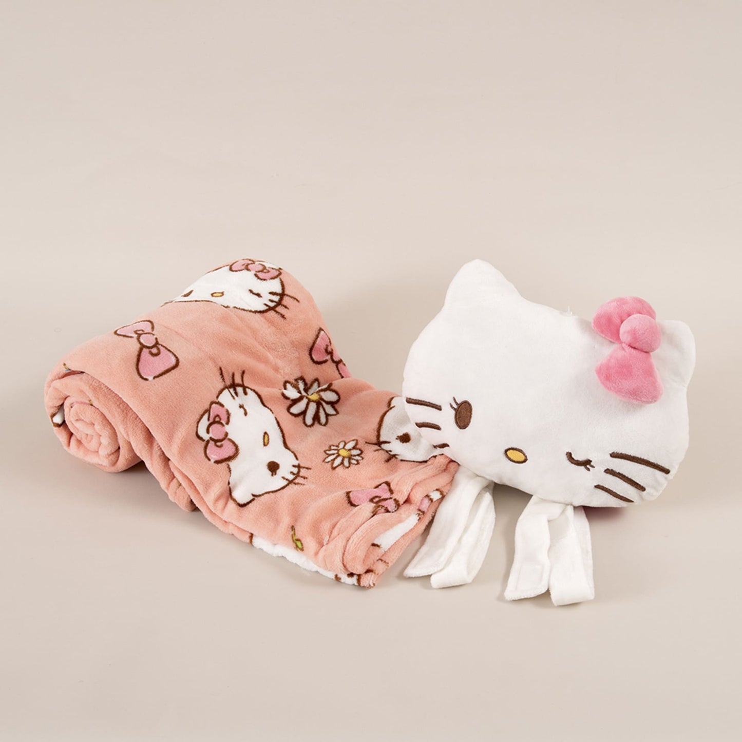 Manta Cojín 3D 127x152 cm Hello Kitty